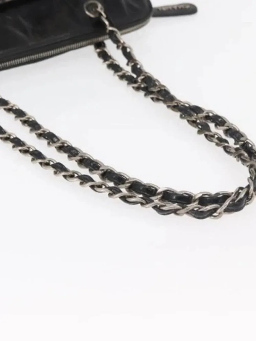 CHANEL brand	chanel color	black